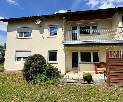 Gepflegtes Zweifamilienhaus mit viel Potential